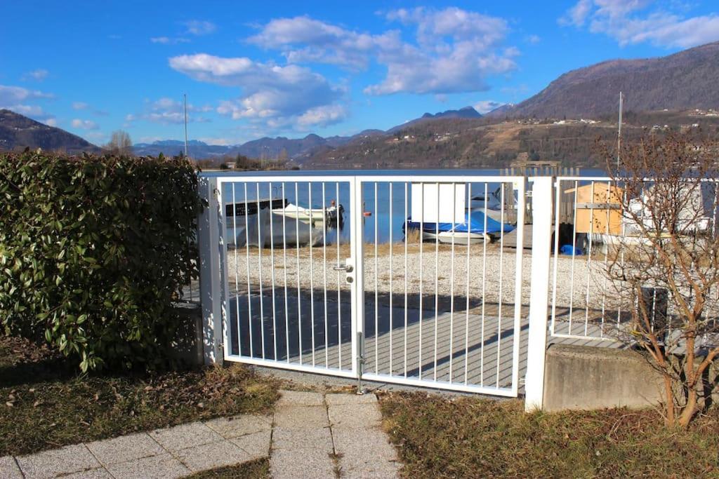 Fronte LagoResidencegarden, Moderno Appartamento Calceranica al Lago Exterior photo